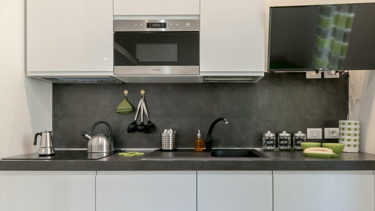 Vespri Apartments ミラノ エクステリア 写真