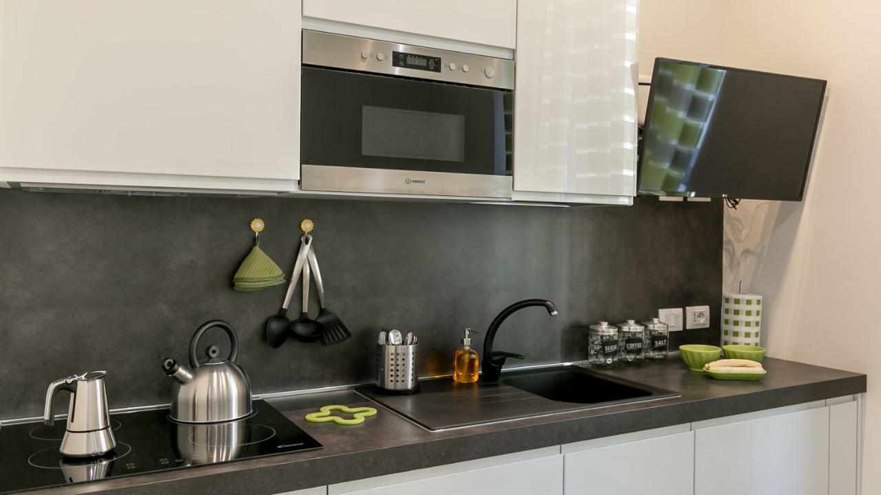 Vespri Apartments ミラノ エクステリア 写真